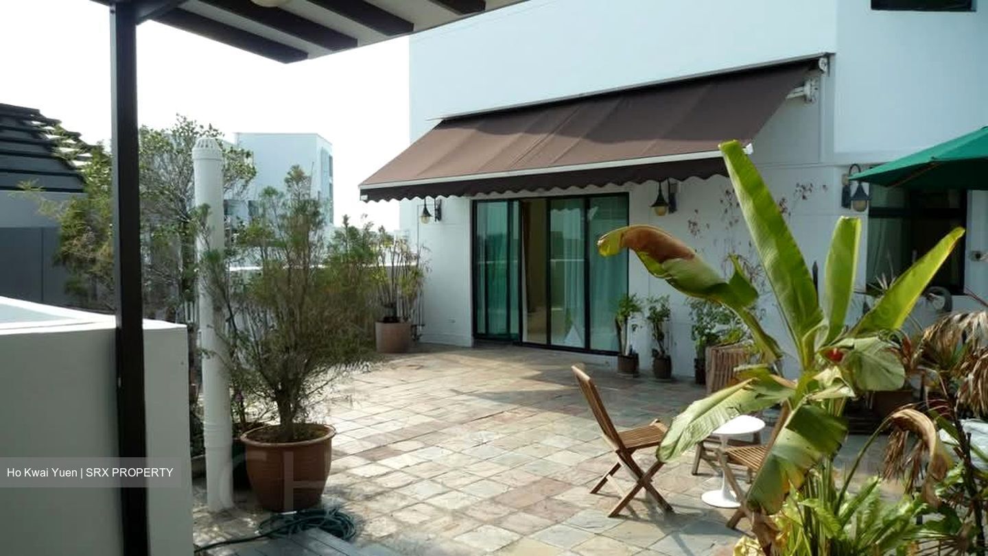 Eastvale (D18), Condominium #581431561